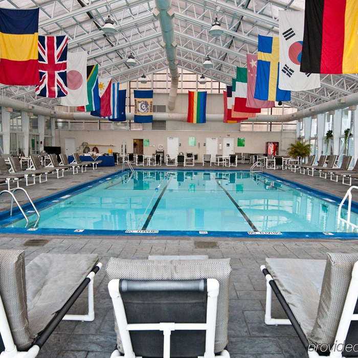 Oxford Capital Le Méridien Essex Chicago Chicago swimming pool