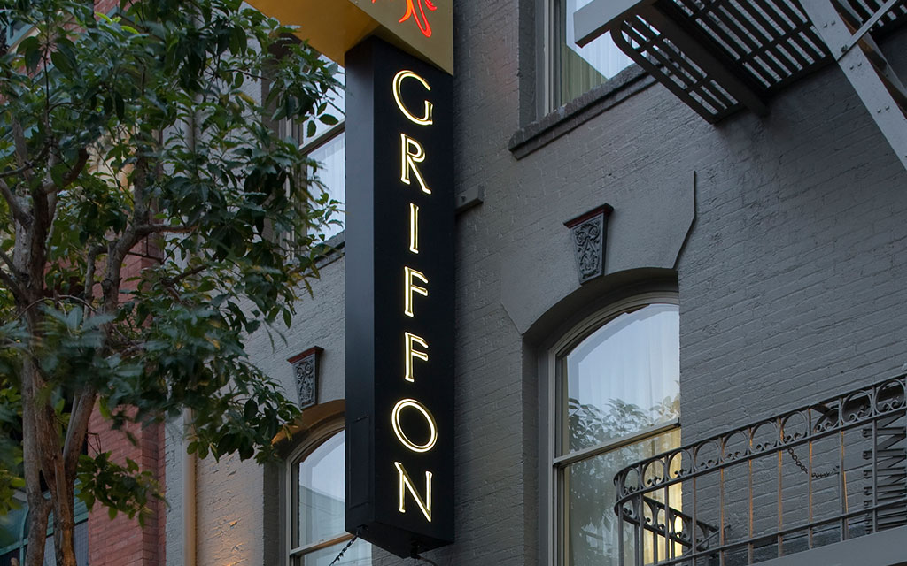 Griffon Hotel sign